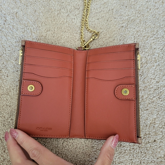 Coach Bifold Signature Canvas wristlet - Picture 2 of 4